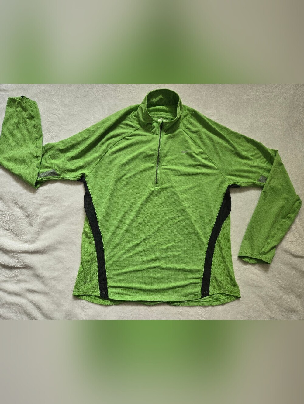 Nike Men’s Lime Green and Black Half-zip Pullover